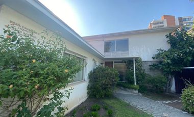 Casa en Venta en Colegio San Ignacio