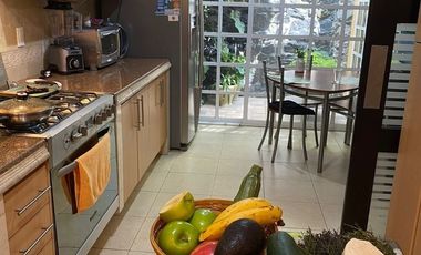 Casa en condominio con alberca en Tepepan