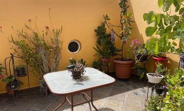 Casa en condominio con alberca en Tepepan