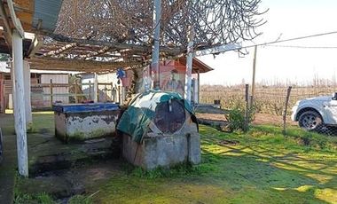 Casa con Parcela en Rauco: ¡Una Oportunidad Única!