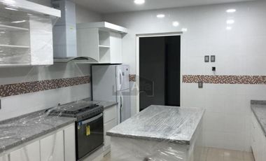 Casa en venta, Real de Arcos, Conjunto Diamante, Metepec.