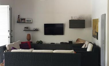 VENTA de CASAS en GIRARDOT