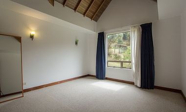 ARRIENDO de CASAS en LA CALERA