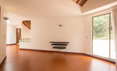 ARRIENDO de CASAS en LA CALERA