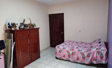 CASA DE OPORTUNIDAD EN VENTA EN ZONA CENTRO, COL. AMERICAS DE ARANDAS, JALISCO.