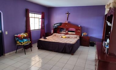 CASA DE OPORTUNIDAD EN VENTA EN ZONA CENTRO, COL. AMERICAS DE ARANDAS, JALISCO.