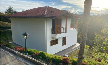 Casa para La Venta en Marinilla Vereda la Esperanza
