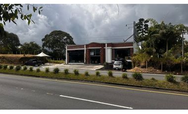 ALQUILER LOCAL COMERCIAL AUTOPISTA DEL CAFE