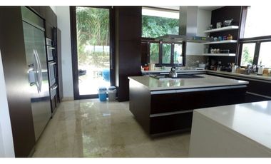 Casa campestre en las palmas 11.000 Millones