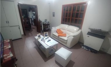 Madrid 2657, Isidro Casanova, La Matanza