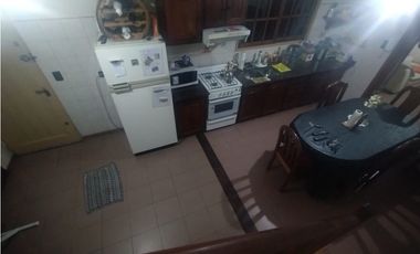 Madrid 2657, Isidro Casanova, La Matanza