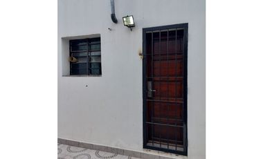 Madrid 2657, Isidro Casanova, La Matanza