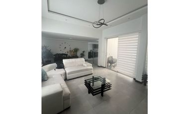 Casa de venta, 3 dormitorios, valle de los Chillos