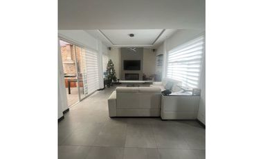 Casa de venta, 3 dormitorios, valle de los Chillos