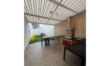 Casa de venta, 3 dormitorios, valle de los Chillos