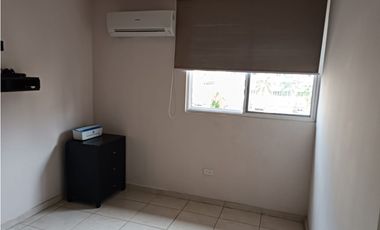 VENDO APARTAMENTO AMOBLADO EN OMAR TORRJA $120.000