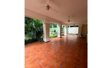 VENTA DE CASA EN CAMINO DE CRUCES