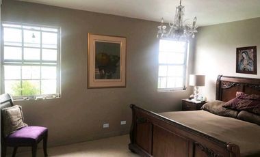 APARTAMENTO EN ALTOS DEL GOLF PH LAURA MARIA 3REC 2B 173M2