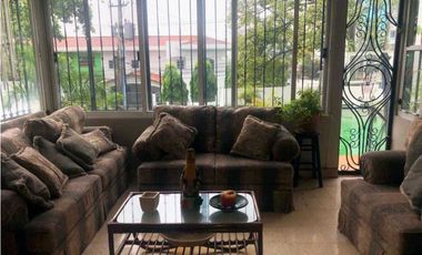APARTAMENTO EN ALTOS DEL GOLF PH LAURA MARIA 3REC 2B 173M2
