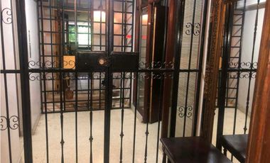 APARTAMENTO EN ALTOS DEL GOLF PH LAURA MARIA 3REC 2B 173M2