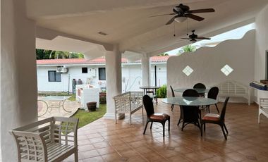 Casa de playa en Coronado (ID 13206)