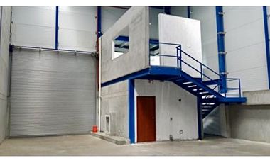 SEA CONFIABLE VENDE OFIDEPOSITO EN WAREHOUSE PARK