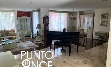 La Herradura.- Casa en venta, ideal para modernizar.