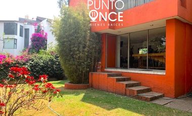 La Herradura.- Casa en venta, ideal para modernizar.