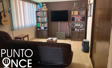 La Herradura.- Casa en venta, ideal para modernizar.