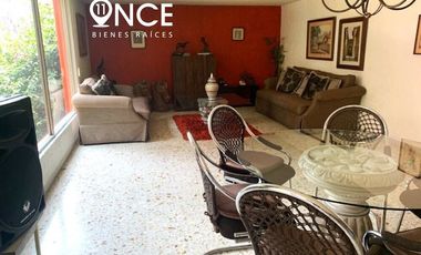 La Herradura.- Casa en venta, ideal para modernizar.