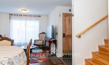 ¡Excelente casa con departamento independiente!