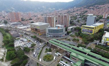 VENTA de LOCALES en BELLO