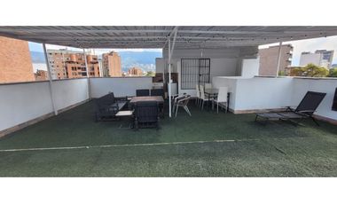 ARRIENDO APARTAMENTO AMOBLADO CON TERRAZA EN LAURELES ESTADIO