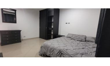 ARRIENDO APARTAMENTO AMOBLADO CON TERRAZA EN LAURELES ESTADIO