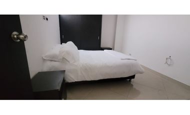 ARRIENDO APARTAMENTO AMOBLADO CON TERRAZA EN LAURELES ESTADIO