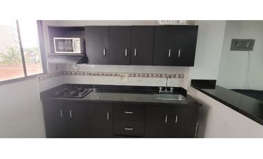 ARRIENDO APARTAMENTO AMOBLADO CON TERRAZA EN LAURELES ESTADIO
