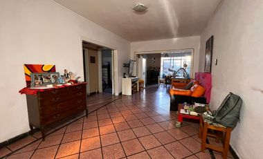 VENTA PH 3 AMBIENTES CON PATIO COCHERA Y PARRILLA