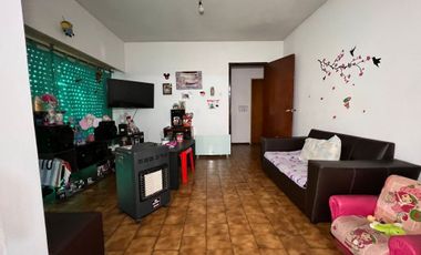 VENTA PH 4 AMBIENTES CON TERRAZA PROPIA !!!!