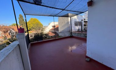 VENTA PH 4 AMBIENTES CON TERRAZA PROPIA !!!!