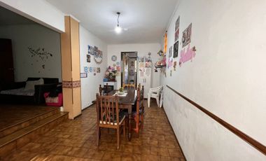 VENTA PH 4 AMBIENTES CON TERRAZA PROPIA !!!!