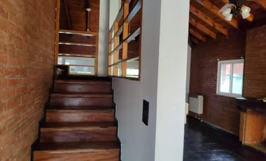 ALQUILER CASA 5 AMB BARRIO 