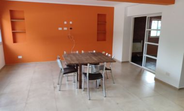 ALQUILER CASA 5 AMB BARRIO 
