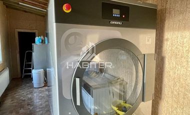 Terreno Construccion  en Venta en Casa 2 pisos mas 8 cabañas estudio ideal para Hotel Boutique - Restobar a minutos del centro de Pucón