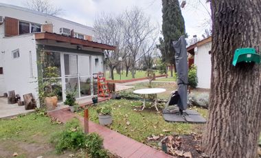 VENTA CASA 2 AMB DOBLE INGRESO MONTE GRANDE