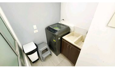 Apartamento amoblado en arriendo en la castellana