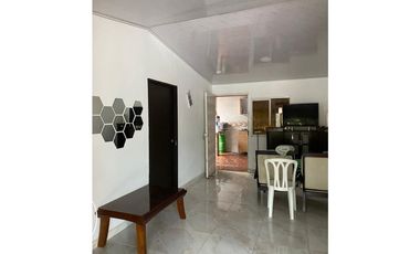 Finca de 553m2 con piscina en venta Santa Elena El Cerrito Valle