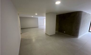 HERMOSO APARTAMENTO REMODELADO CERCA A OVIEDO
