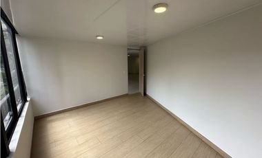 HERMOSO APARTAMENTO REMODELADO CERCA A OVIEDO