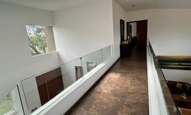 Casa en Venta / Renta en Fracc Santa Sofía Country Club (AMUEBLADA)