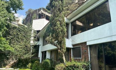 CASA EN VENTA EN BOSQUES DE LAS LOMAS
